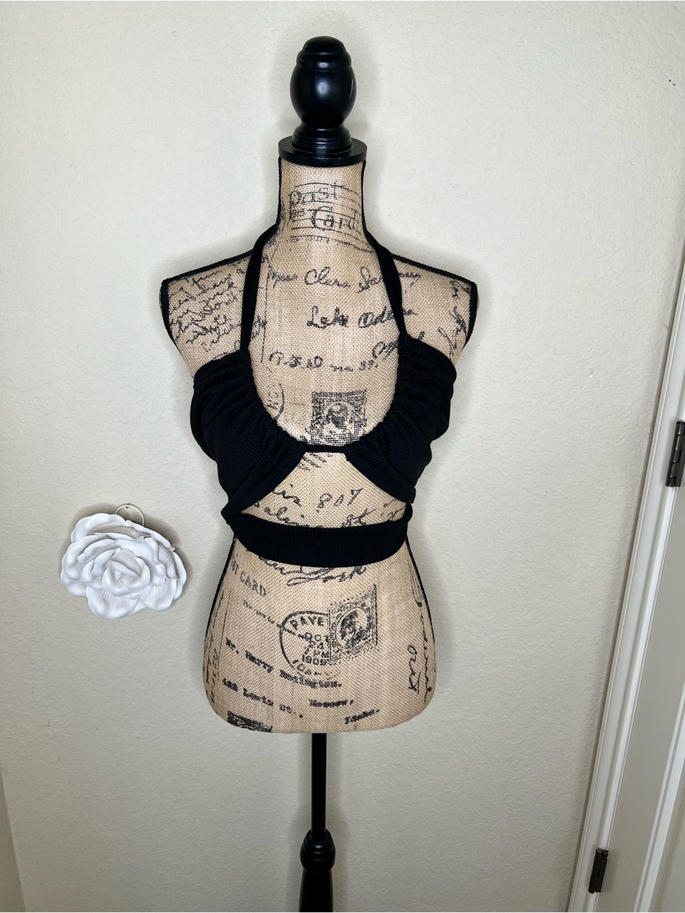 NTM: Attirance Black Ribbed Ruched Halter Crop Top Open Back Size Large